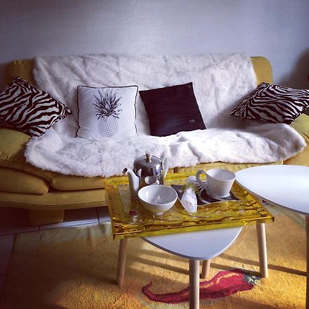 Chambre D'Hotes The Yellow Cube Aubière Екстериор снимка